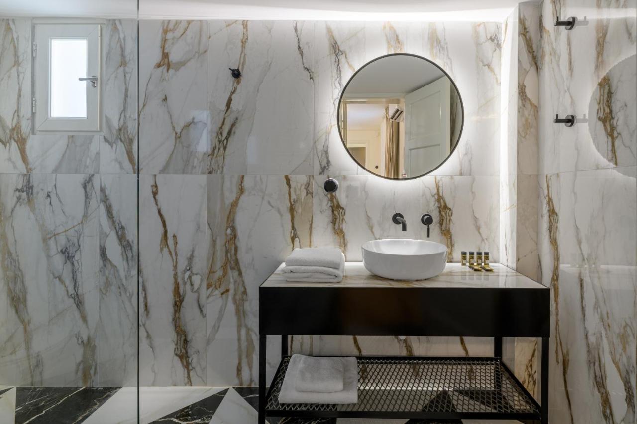 Meno Suite With Private Terrace - Jaccuzzi, Acropolis View Athens Exterior photo